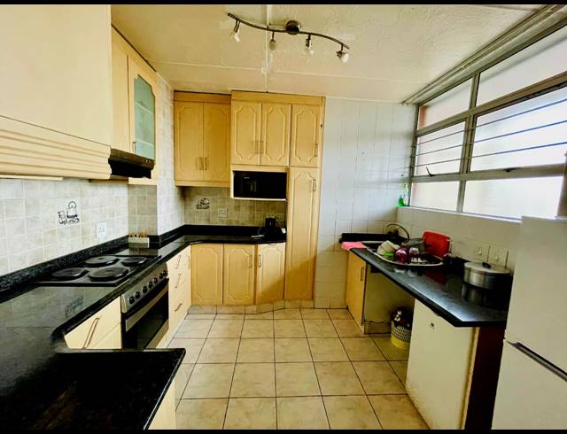 2 BEDROOM APARTMENT BLOCK FOR SALE IN SOUTH BEACH